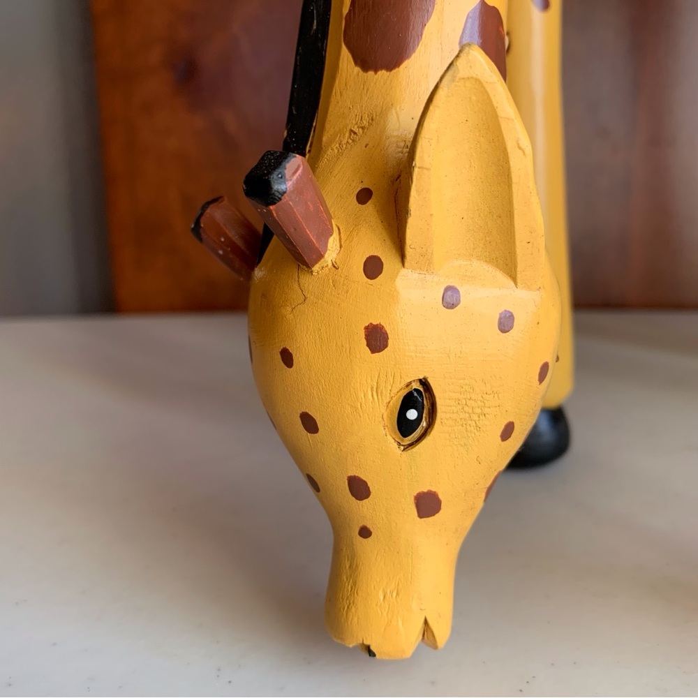 Whimsical Giraffe Table Decorative Display Riser Plant Stand NOT A STOOL - Picture 11 of 12